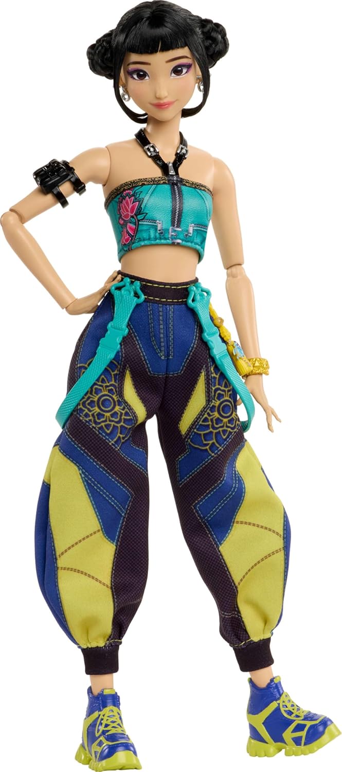 KPop Demon Hunters: Zoey Fashion Doll