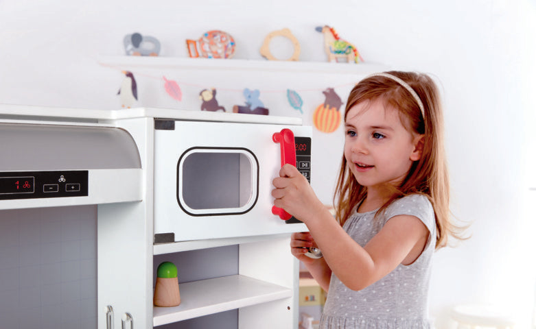 Hape: All-in-1 Kitchen