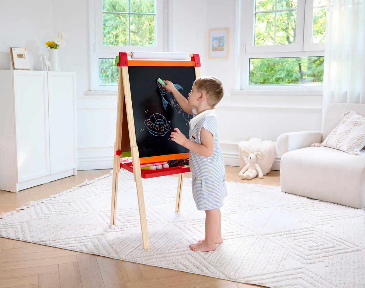 Hape: Little Artists Easel