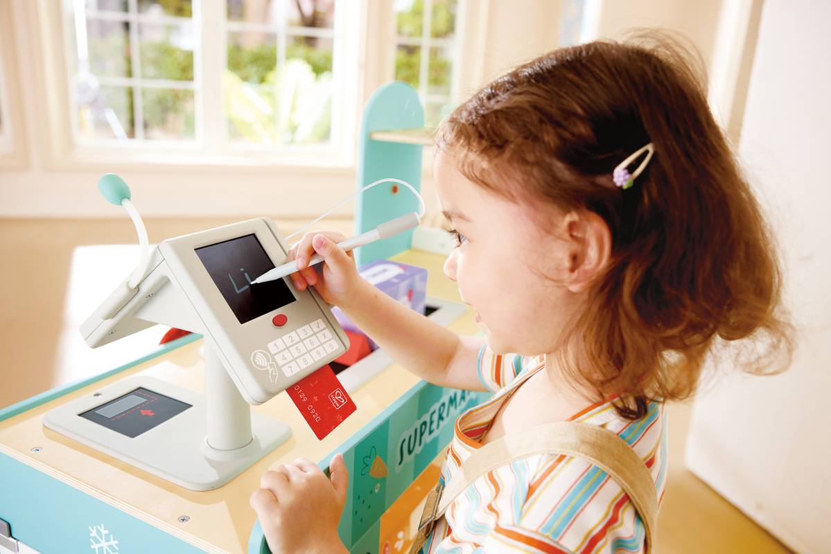 Hape: Smart Play Shop