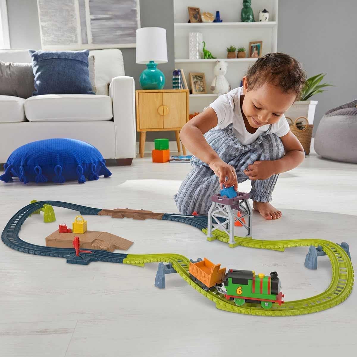 Thomas & Friends: Motorized Track Set - Percy's Cargo Run