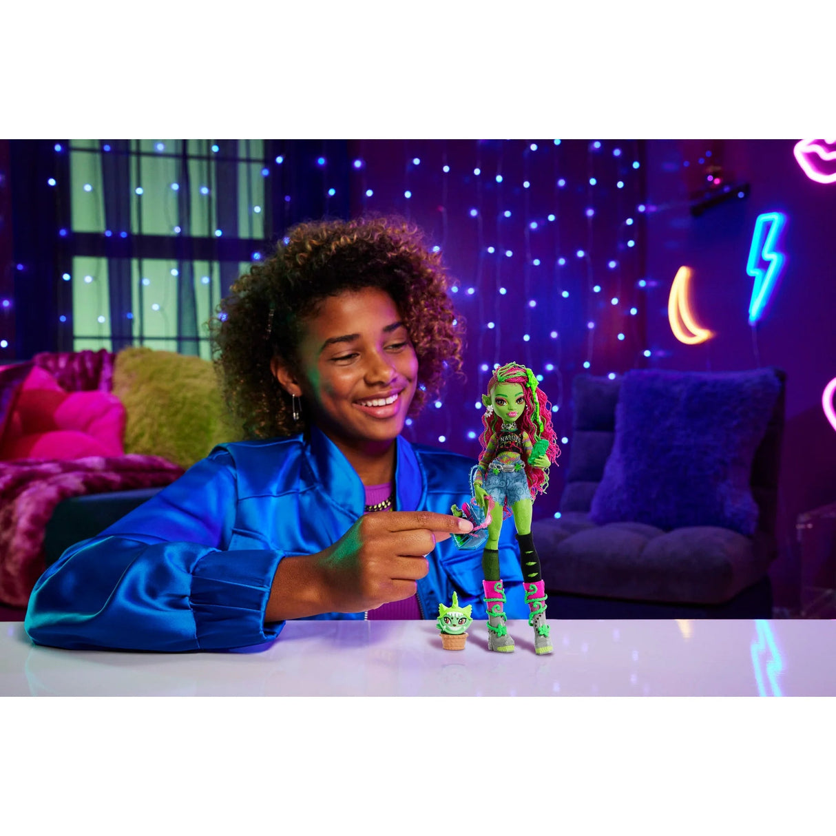 Monster High Fashion Doll: Venus McFlytrap
