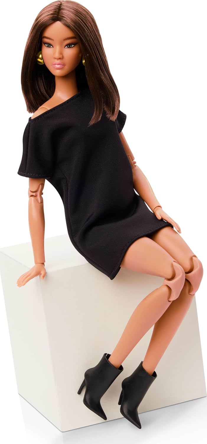 Barbie Basics - Model 01