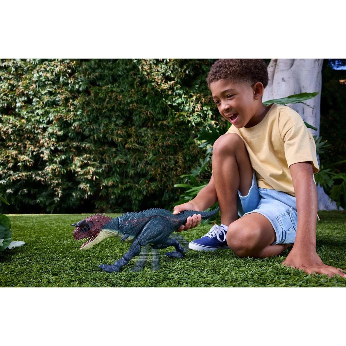 Jurassic World: Charge 'n Chomp - Carnotaurus