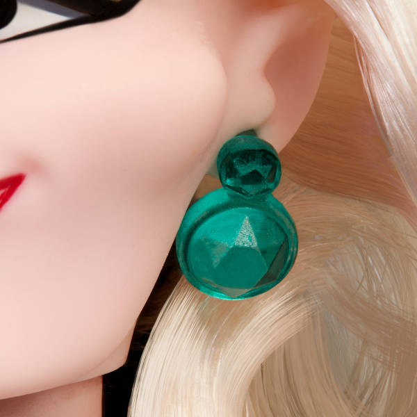 Disney Villains: Cruella De Vil Collector Doll