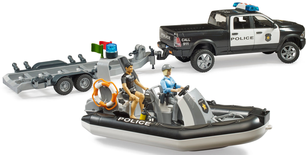 Bruder: RAM 2500 Police Pickup & Trailer with Boat & Light & Sound Module