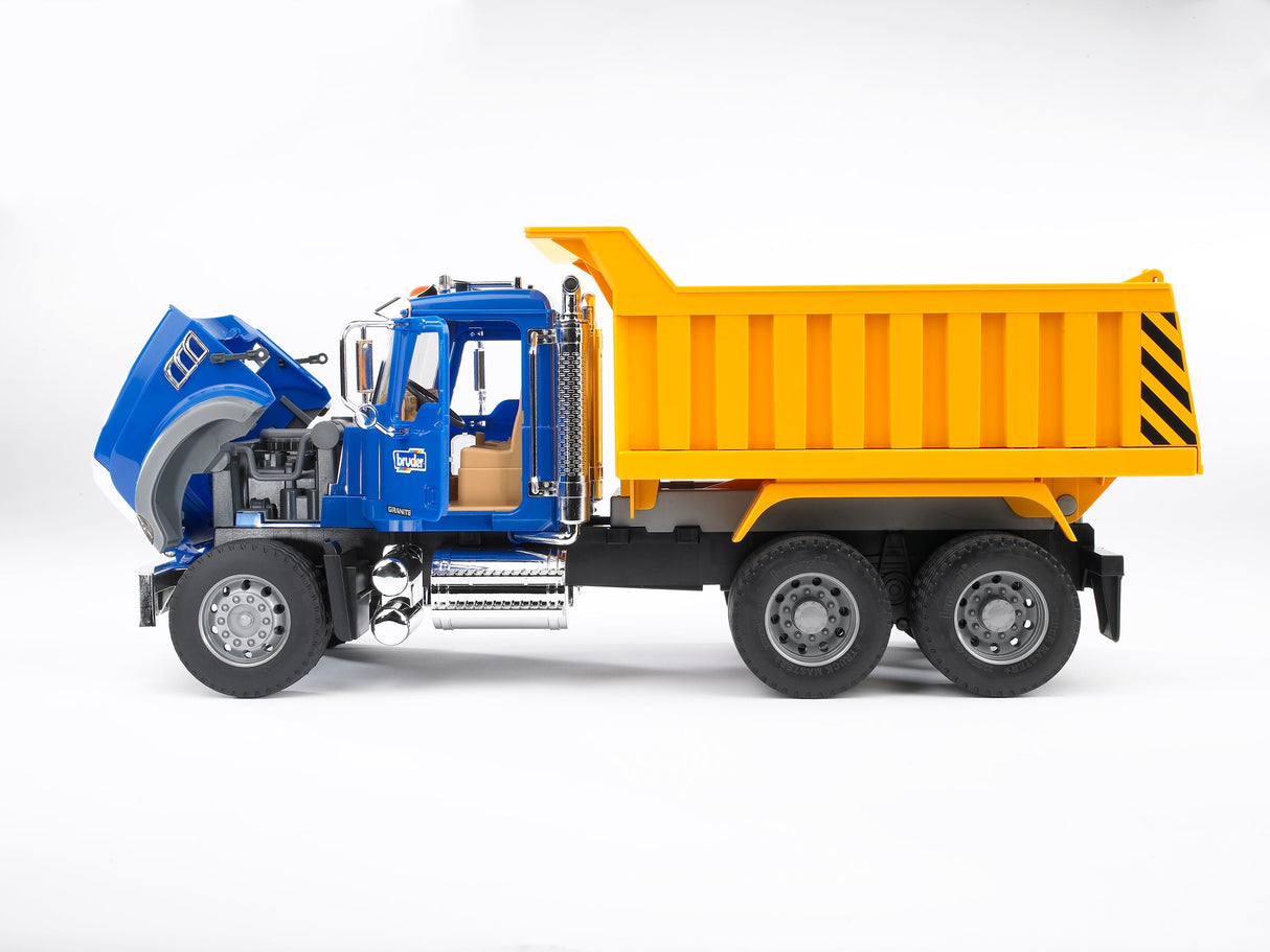 Bruder: MACK Granite Tip Truck