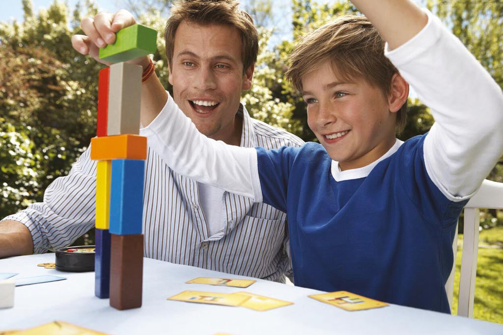 Ravensburger: Make N Break Game