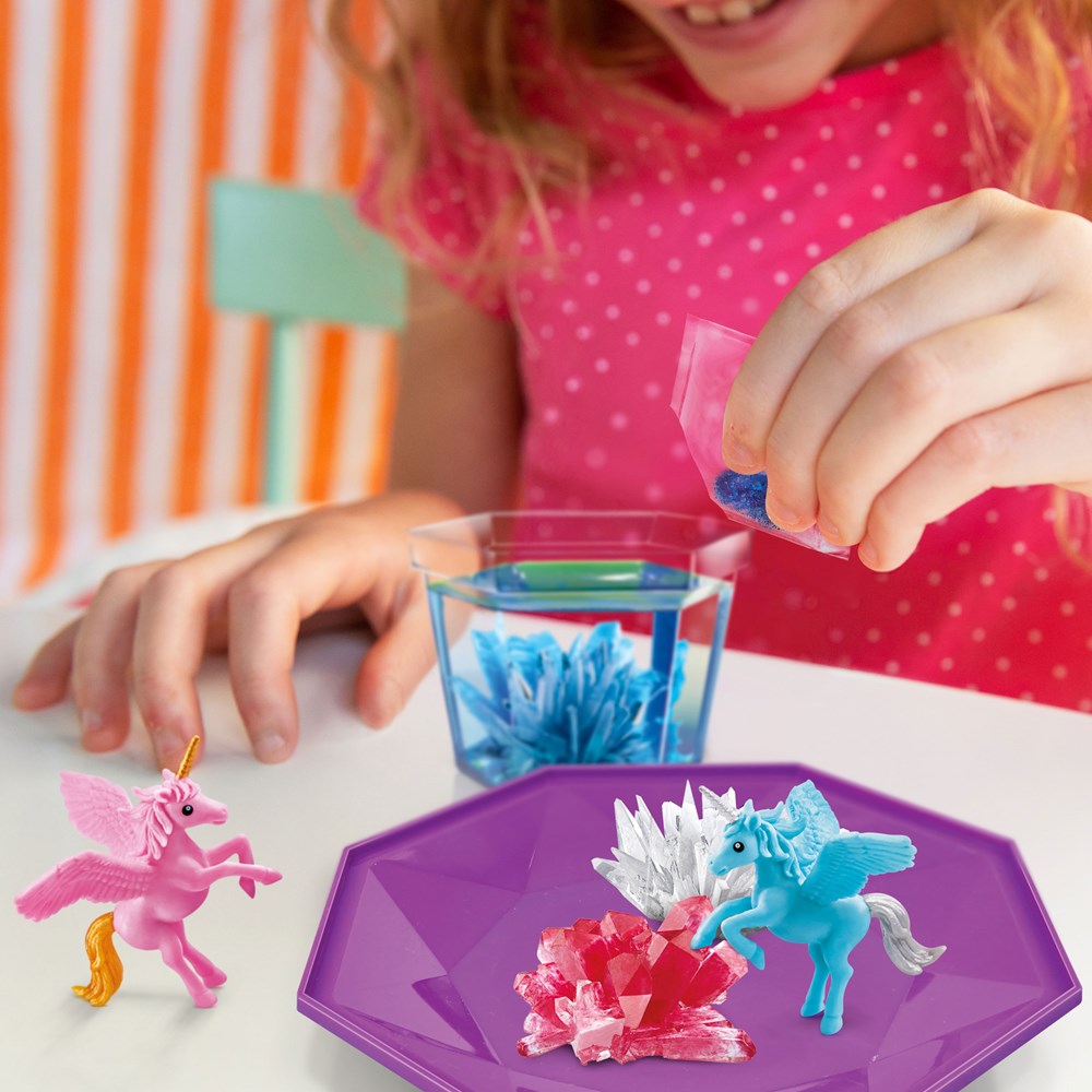4M: Crystal Growing Magical Unicorn Terrarium