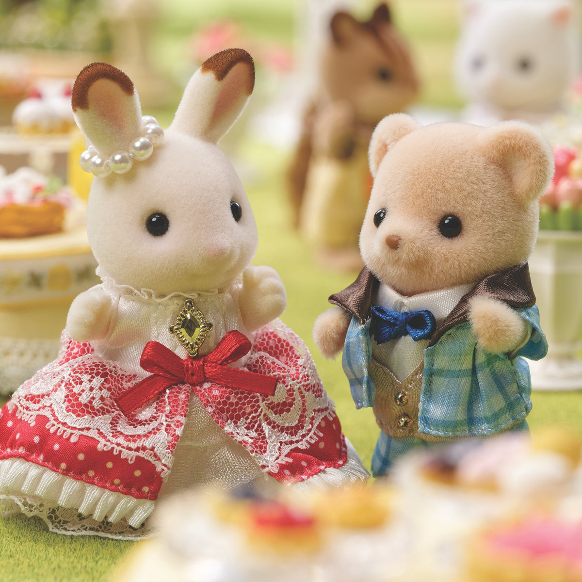 Sylvanian Families Anniversary Friends - Freya & Theo