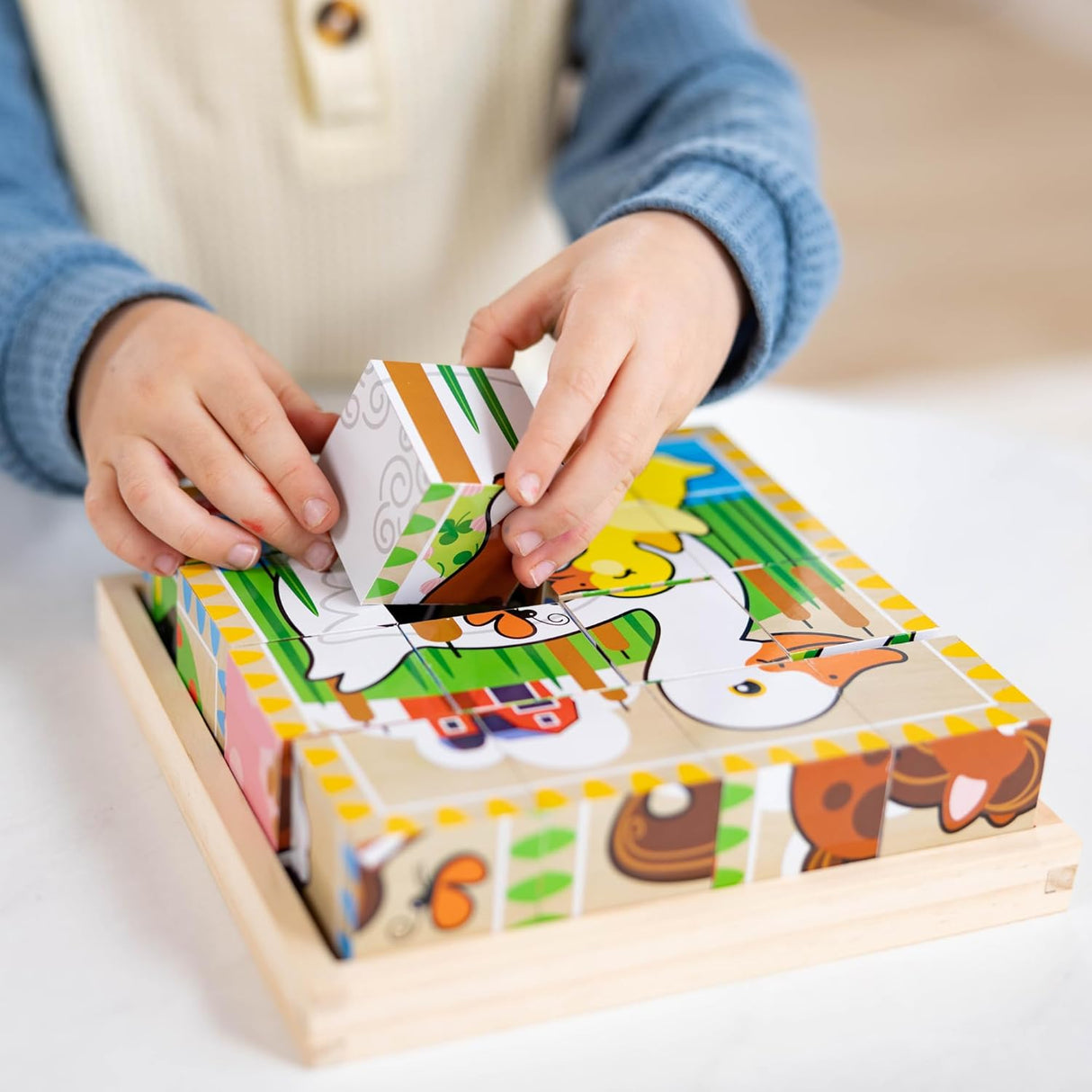 Melissa & Doug: Cube Puzzle: Farm 16 Pieces