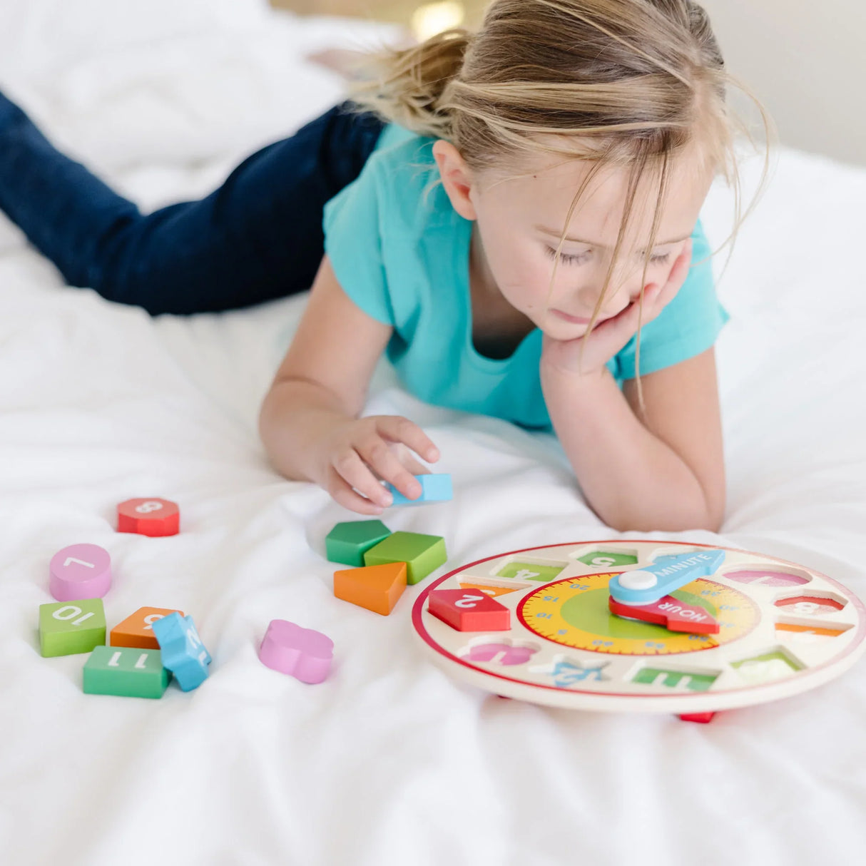 Melissa & Doug: Wooden Shape Sorting Clock