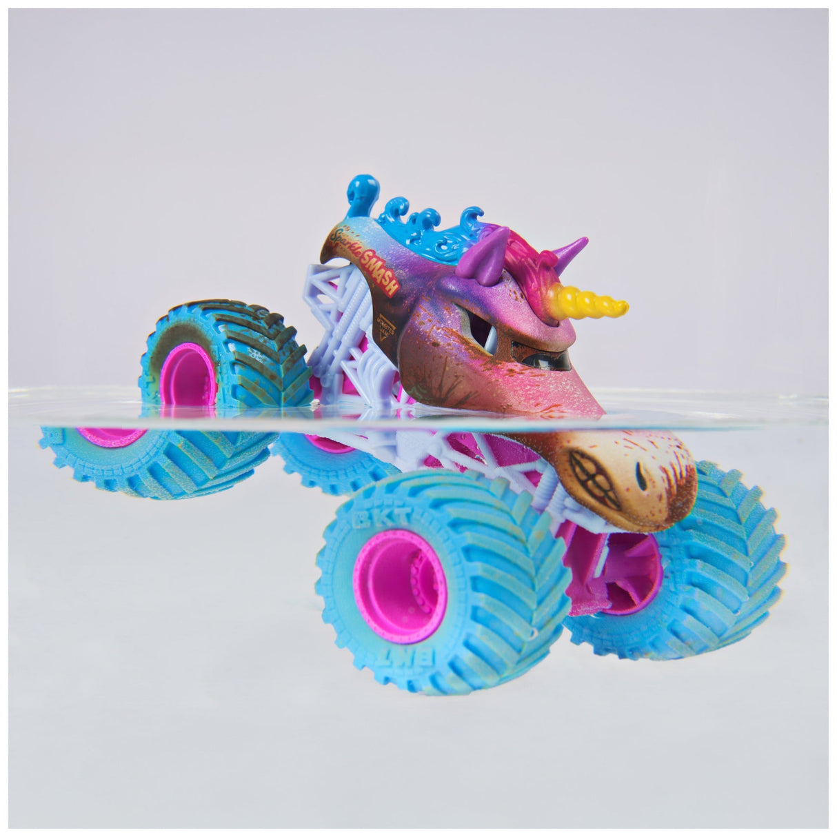 Monster Jam 1:64 Scale Mud Blaster - Sparkle Smash