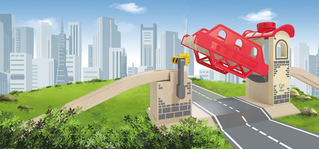 Hape: Lifting Bridge