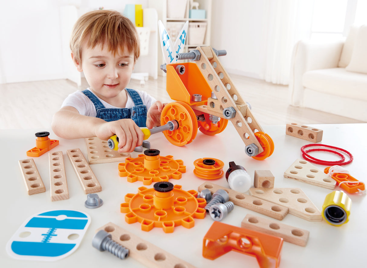 Hape: Deluxe Experiment Kit