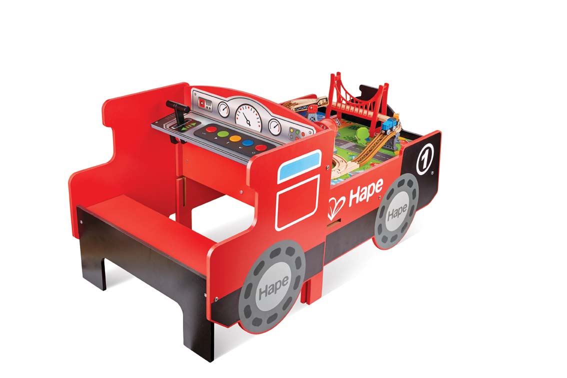 Hape: Ride-on & Foldable Engine Table
