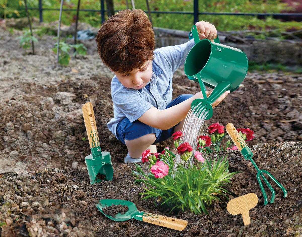 Hape: Garden Tool Set