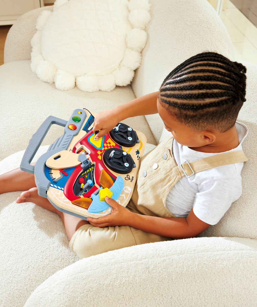 Hape: Little Racer’s Busy Board