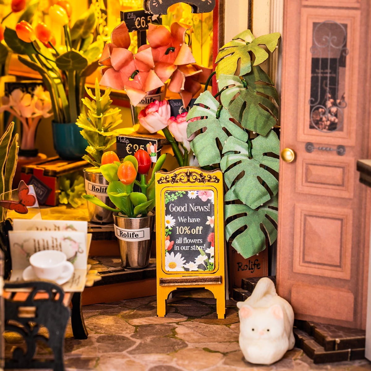 Rolife: Floral Corner Book Nook DIY Miniature Puzzle