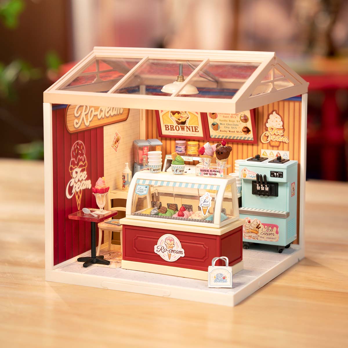Rolife: Flavorful Ice Cream - Super Store Plastic DIY Miniature Puzzle