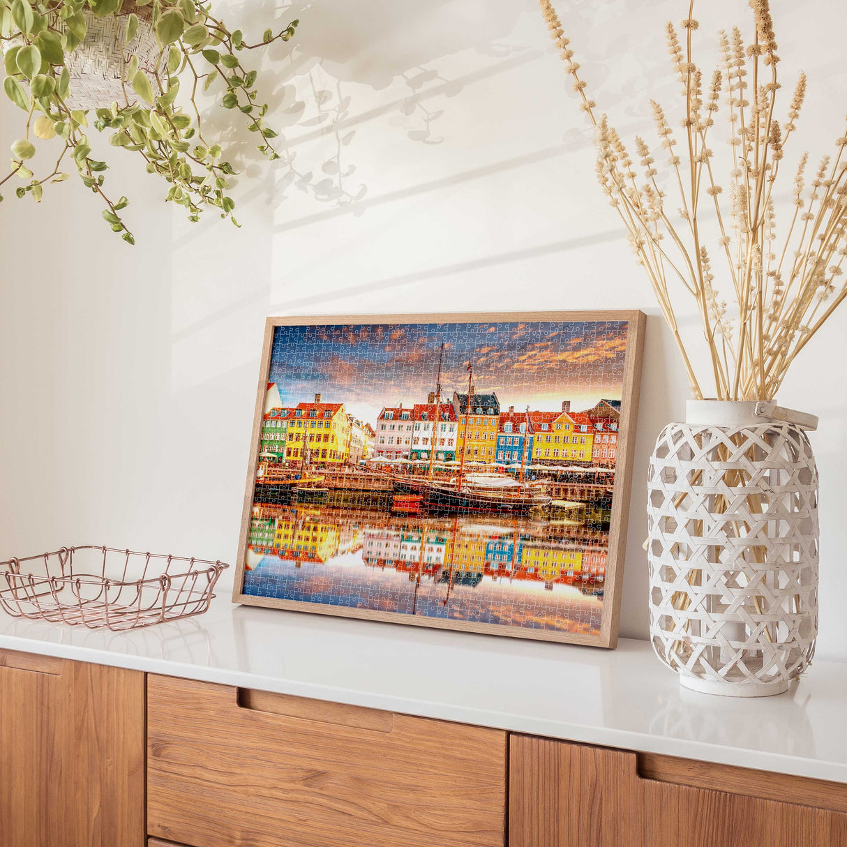 Mindbogglers 1000pc Puzzle - Nyhavn Copenhagen Denmark
