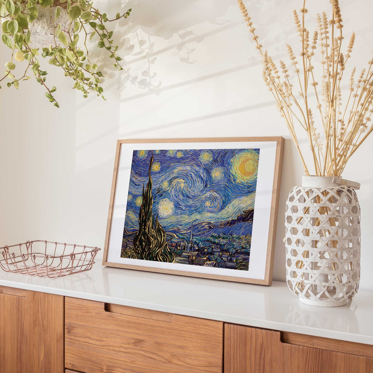 Mindbogglers Gold 1000pc Puzzle - Starry Night by Van Gogh