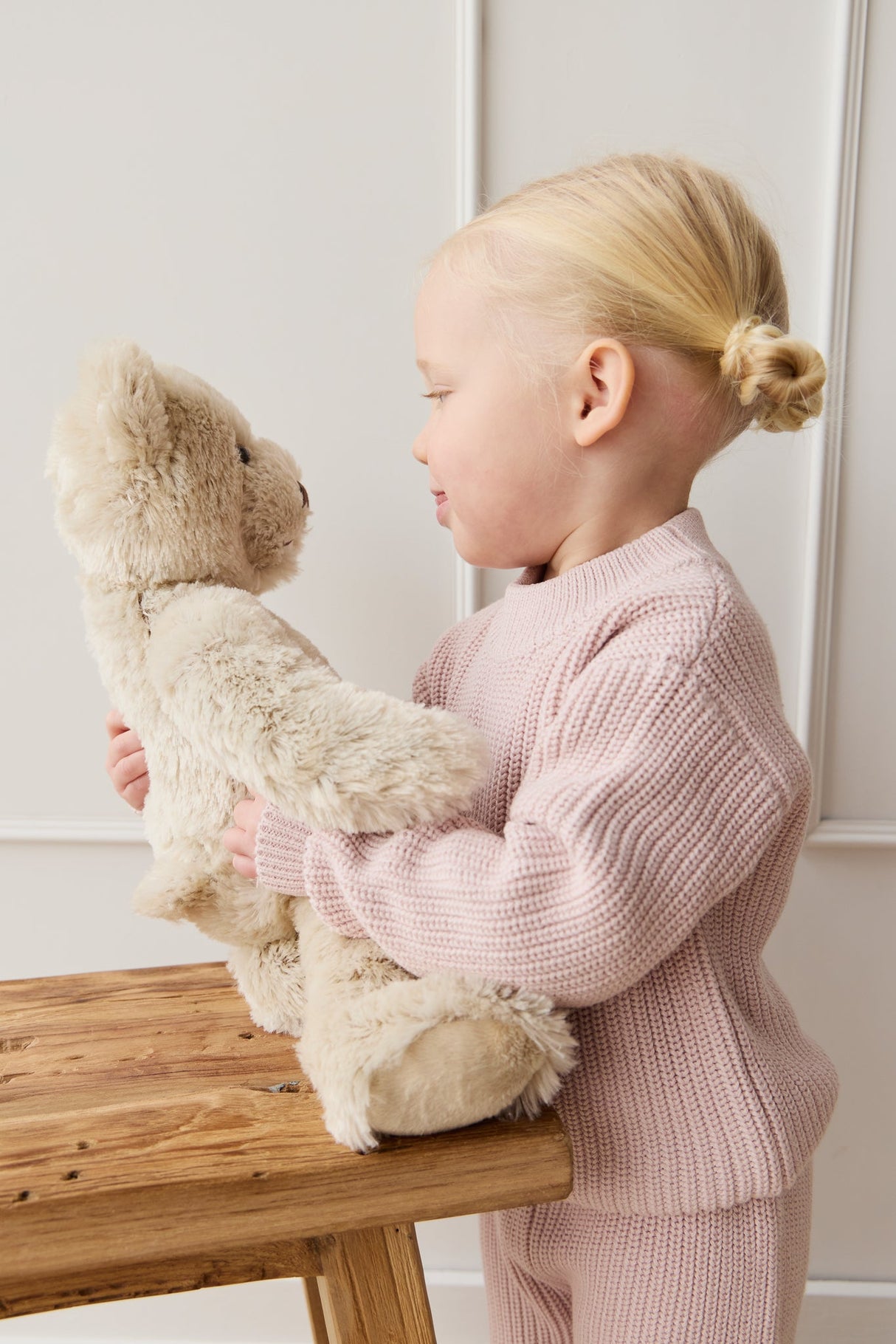 Snuggle Bunnies - Theo The Bear OS