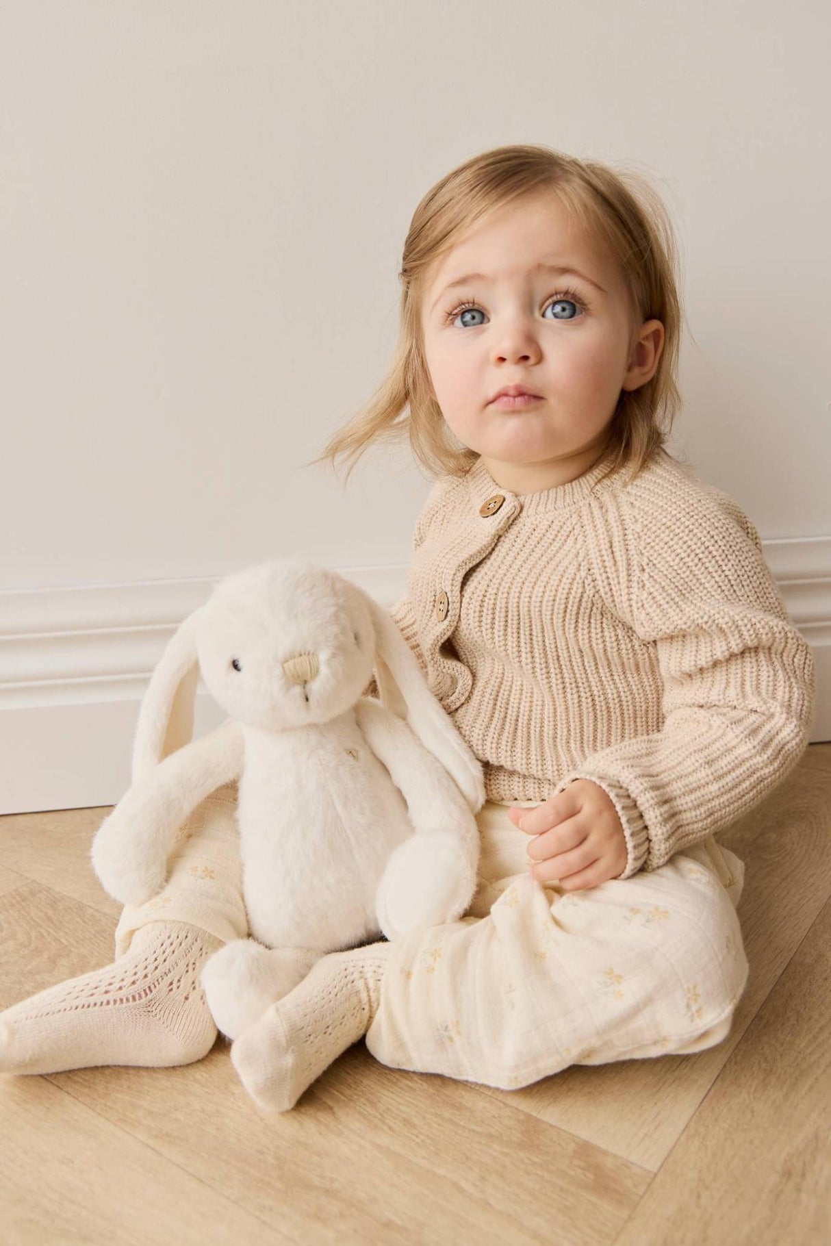 Snuggle Bunnies - Penelope - Marshmallow 30cm