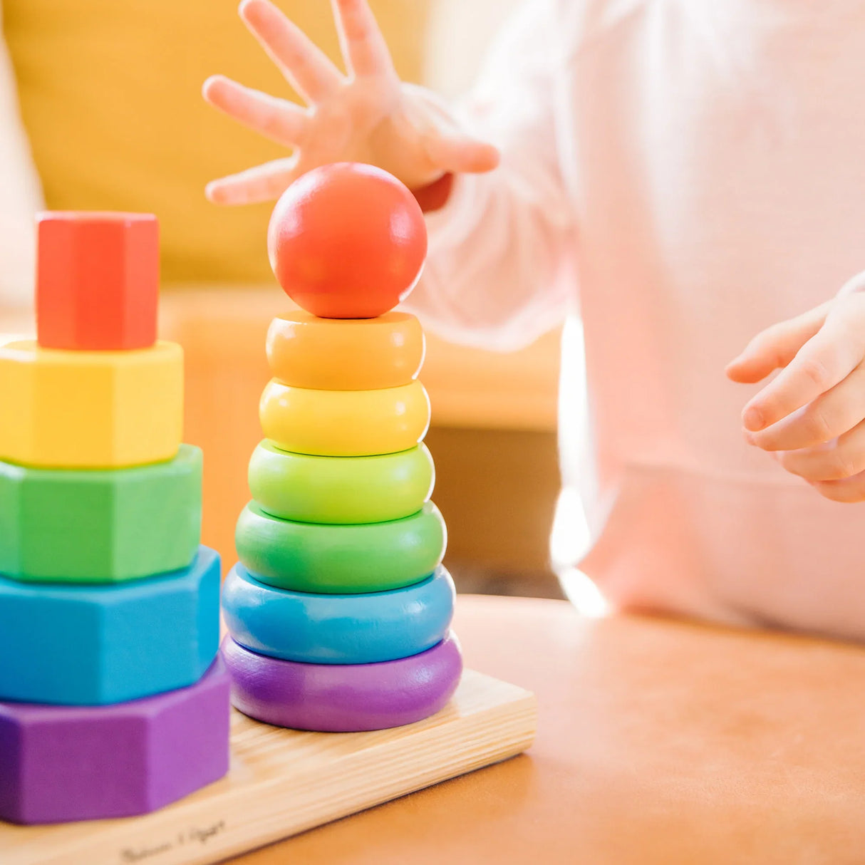 Melissa & Doug: Geometric Stacker