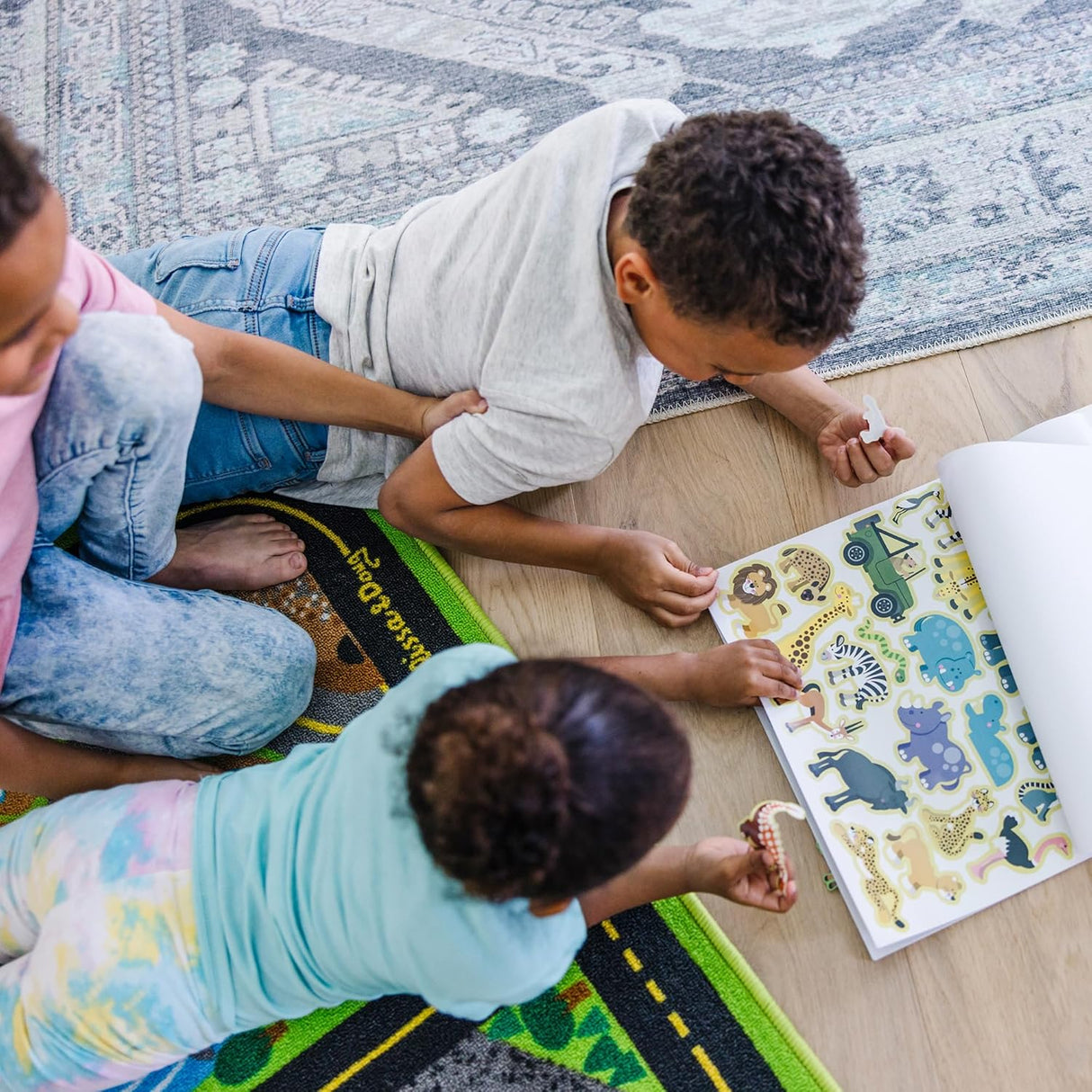 Melissa & Doug: Reusable Sticker Pad: Habitats