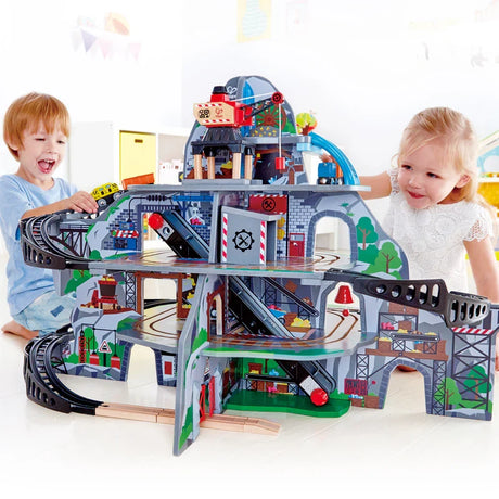 Hape: Mighty Mountain Mine