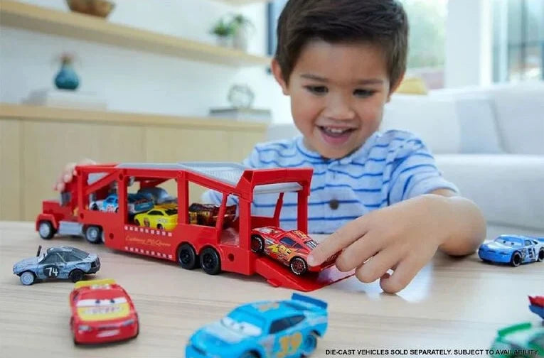 Disney Pixar Cars - Mack Hauler