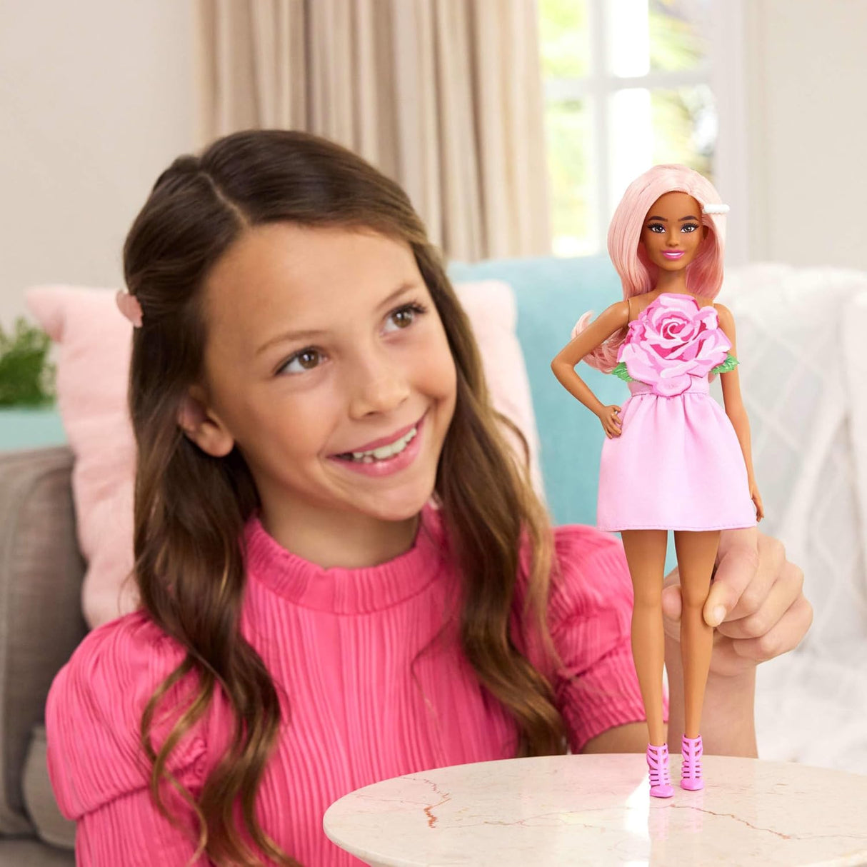 Barbie: Fashionista Doll - Strapless Rose Dress