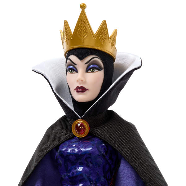 Disney Villains: Evil Queen Collector Doll