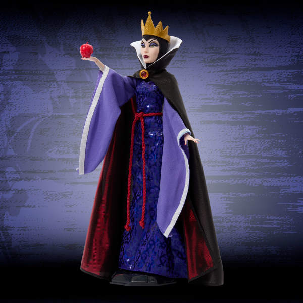 Disney Villains: Evil Queen Collector Doll