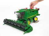 Bruder: John Deere Combine Harvester
