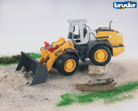 Bruder: Liebherr Artic Loader