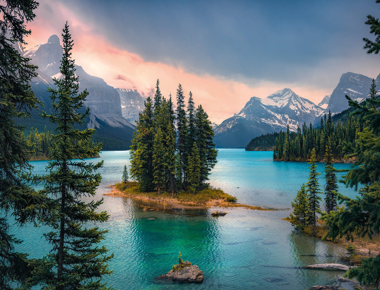Ravensburger: Spirit Island Canada Puzzle - 2000 Piece