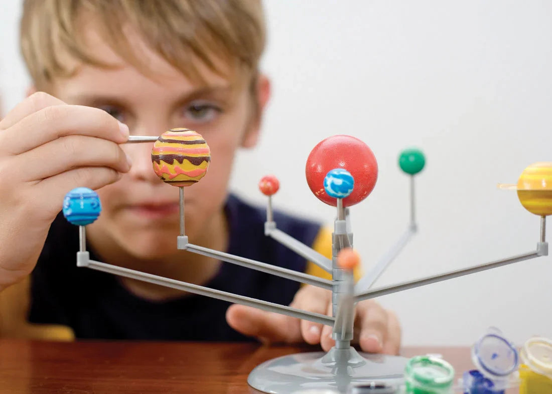 4M: Solar System Planetarium