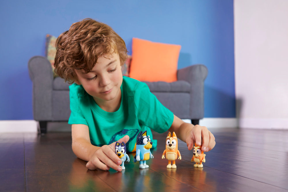 Bluey Figure 4 Pack - Bluey & Family