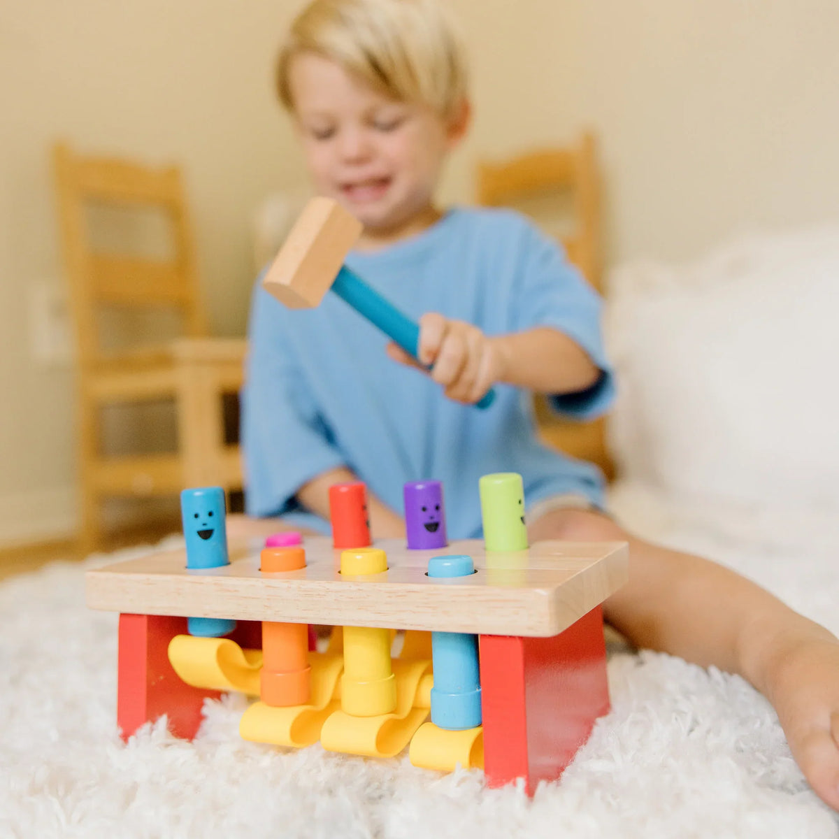 Melissa & Doug: Deluxe Pound-a-Peg