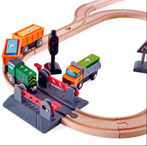 Hape: Crossing & Crane Set
