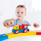 Hape: Brave Little Engine