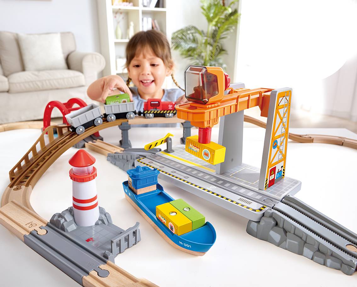 Hape: Sea & Rail Cargo Transportation Set