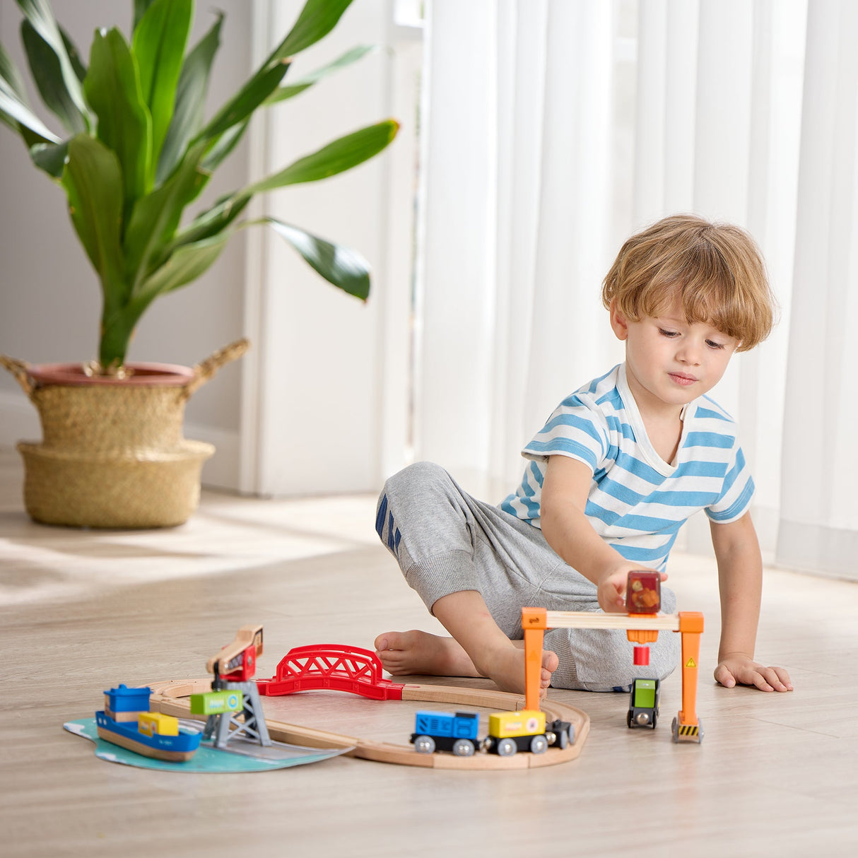 Hape: Lift & Load Harbour Set