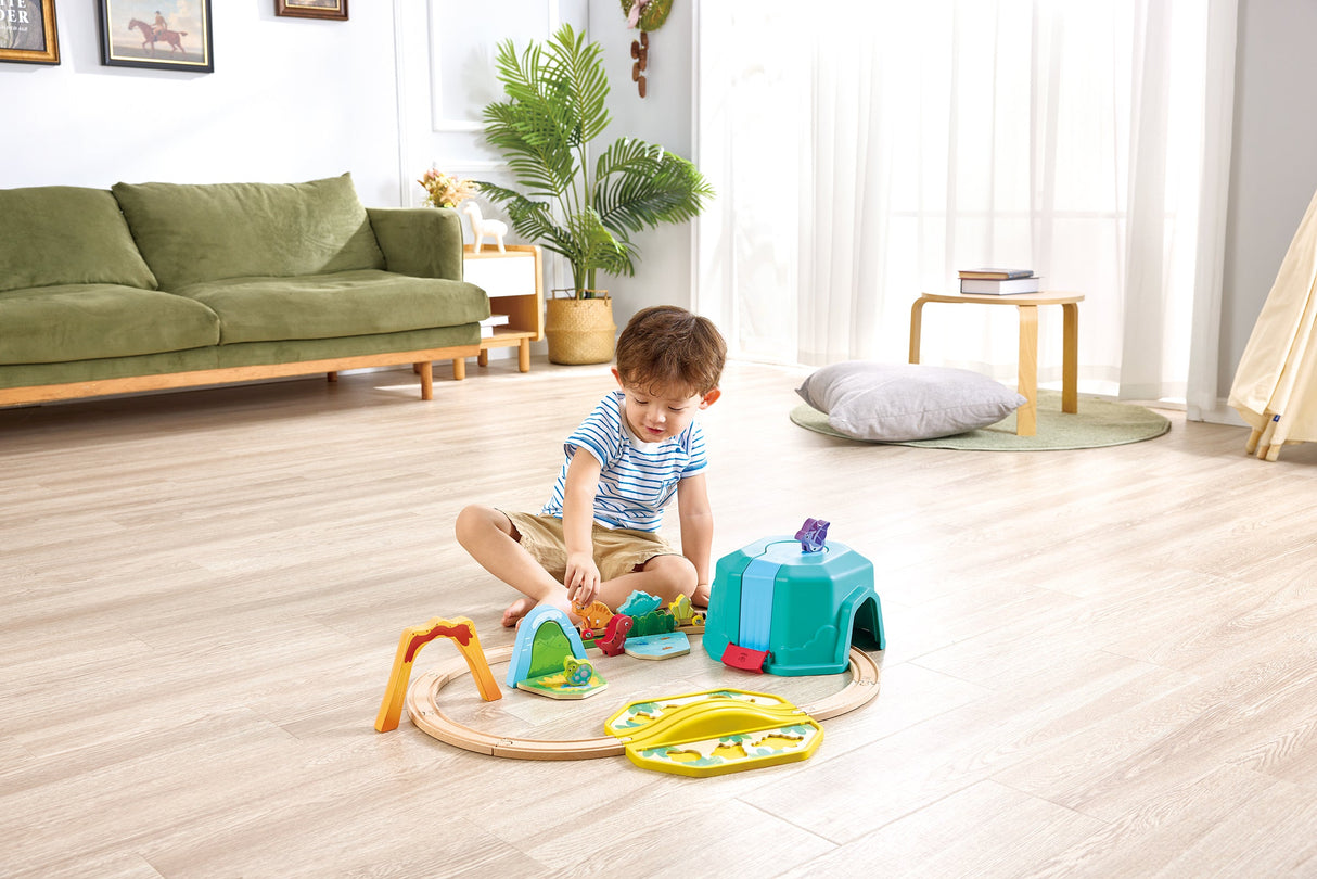 Hape: Dinosaur Train Bucket Set