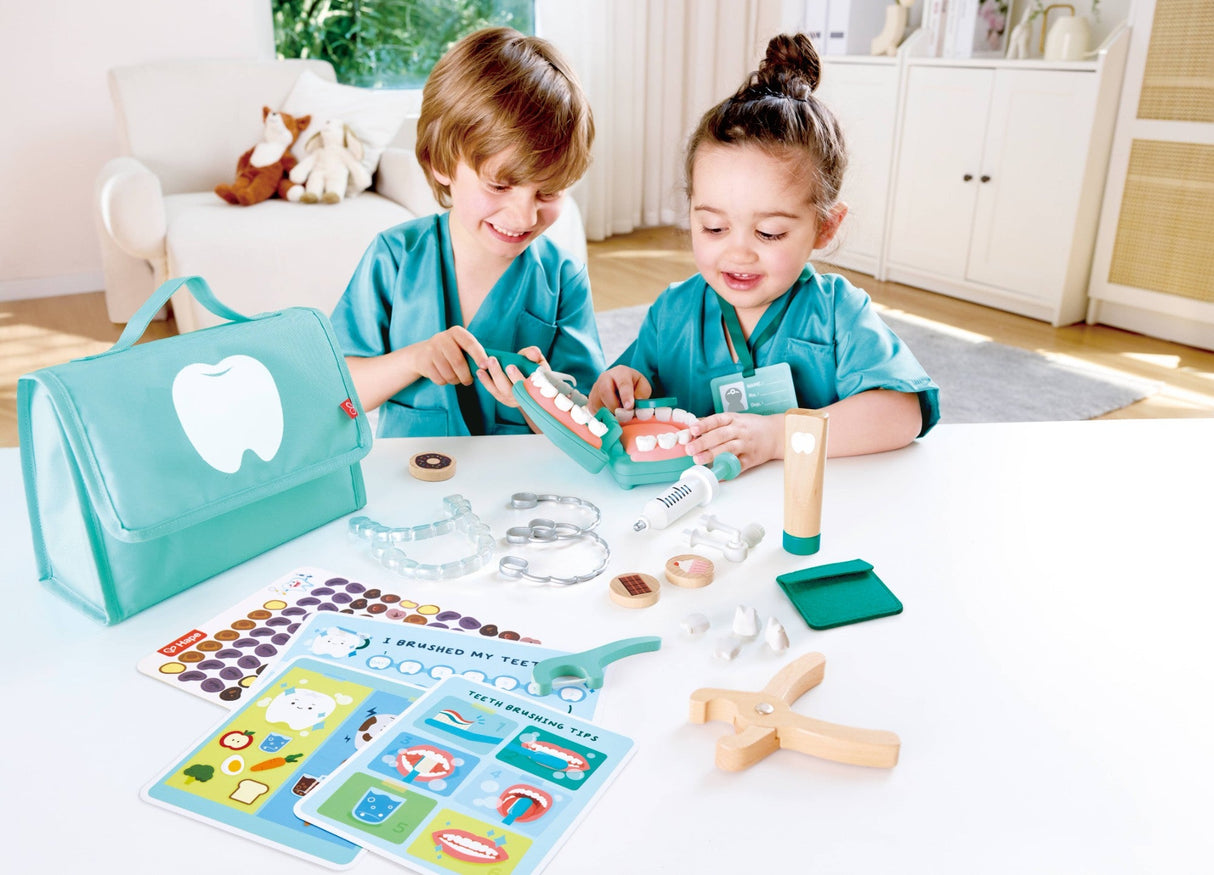 Hape: Super Smile Dental Clinic Set