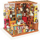 Rolife Sam’s Study DIY Miniature Puzzle - (DG102)