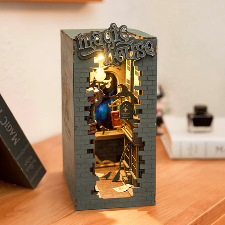 Rolife: Magic House Book Nook DIY Miniature Puzzle