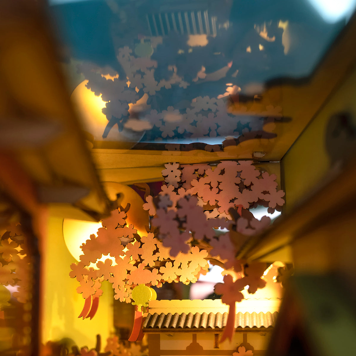 Rolife: Falling Sakura Book Nook DIY Miniature Puzzle